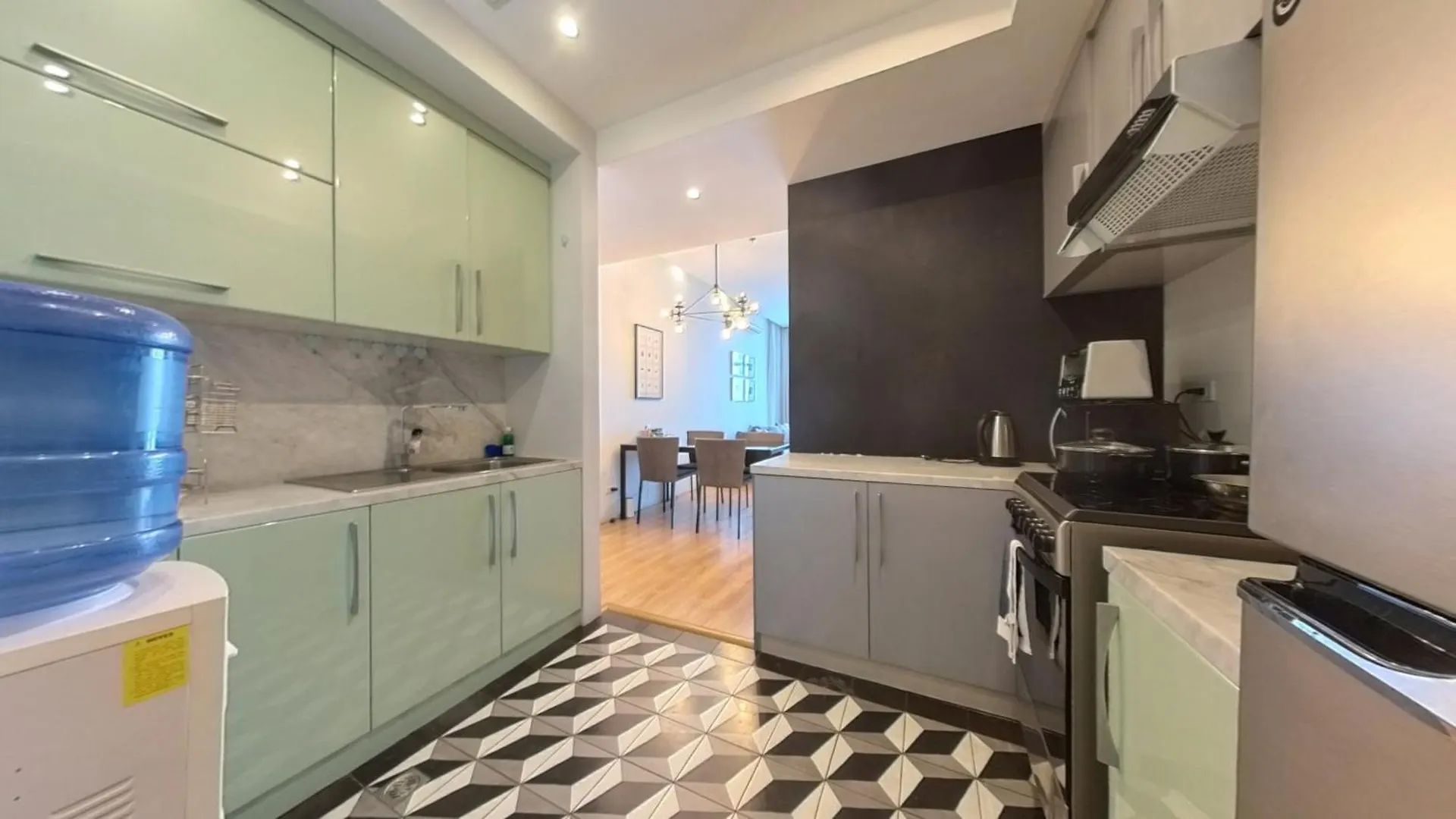 Full-Serviced Residential Apartment In Blue Sapphire, Bgc 马尼拉